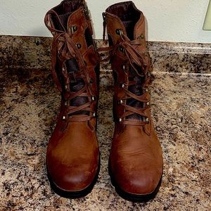 Women’s Sorel Emelie Conquest Boots - Brown - Size 10